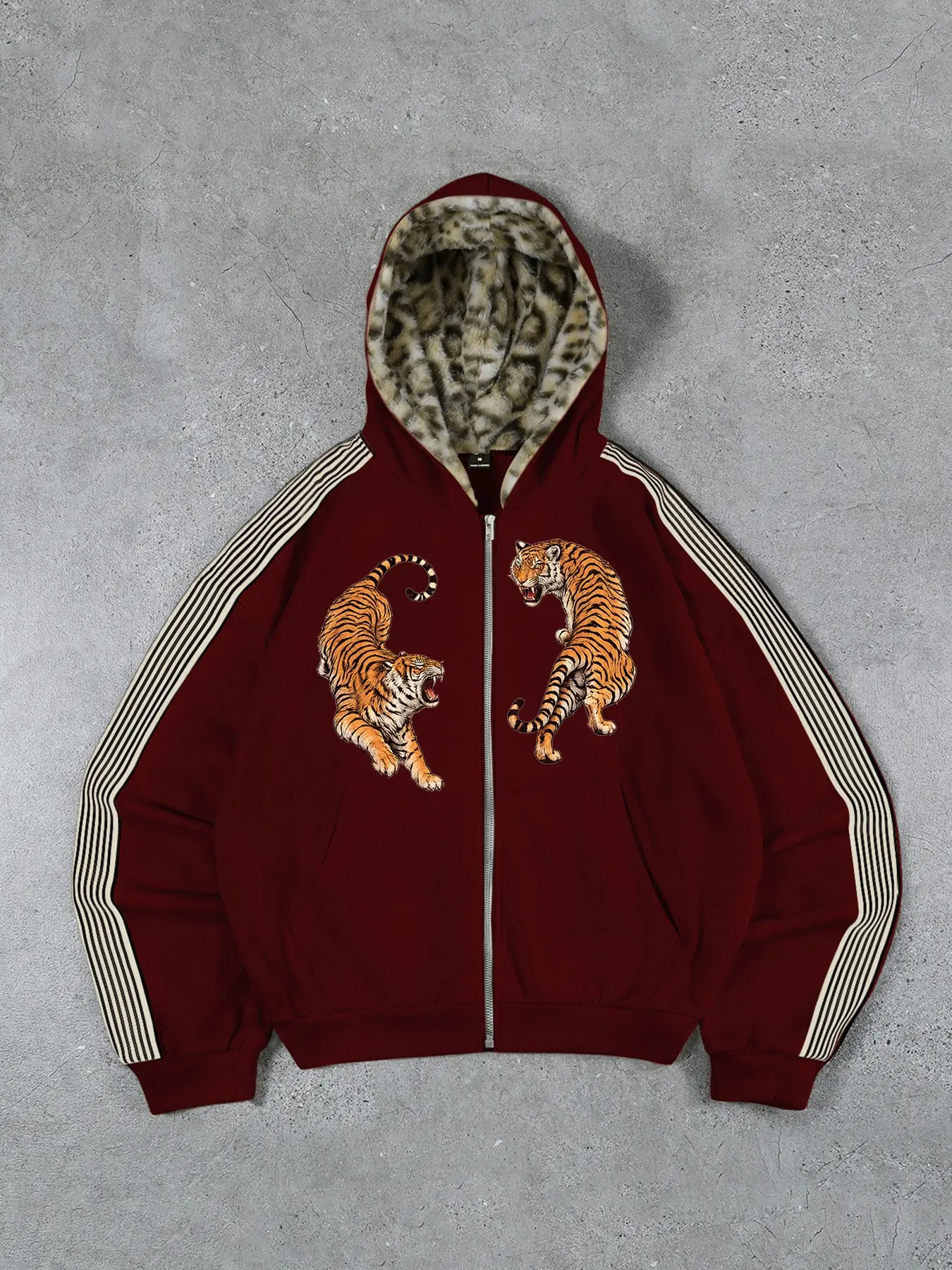 Men's Tiger Graphic Zip Hoodie, Casual Print Clothes, Black Jacket with Leopard Print Plush Hood Lining and Striped Sleeves, Casual Streetwear for Fall and Winter
