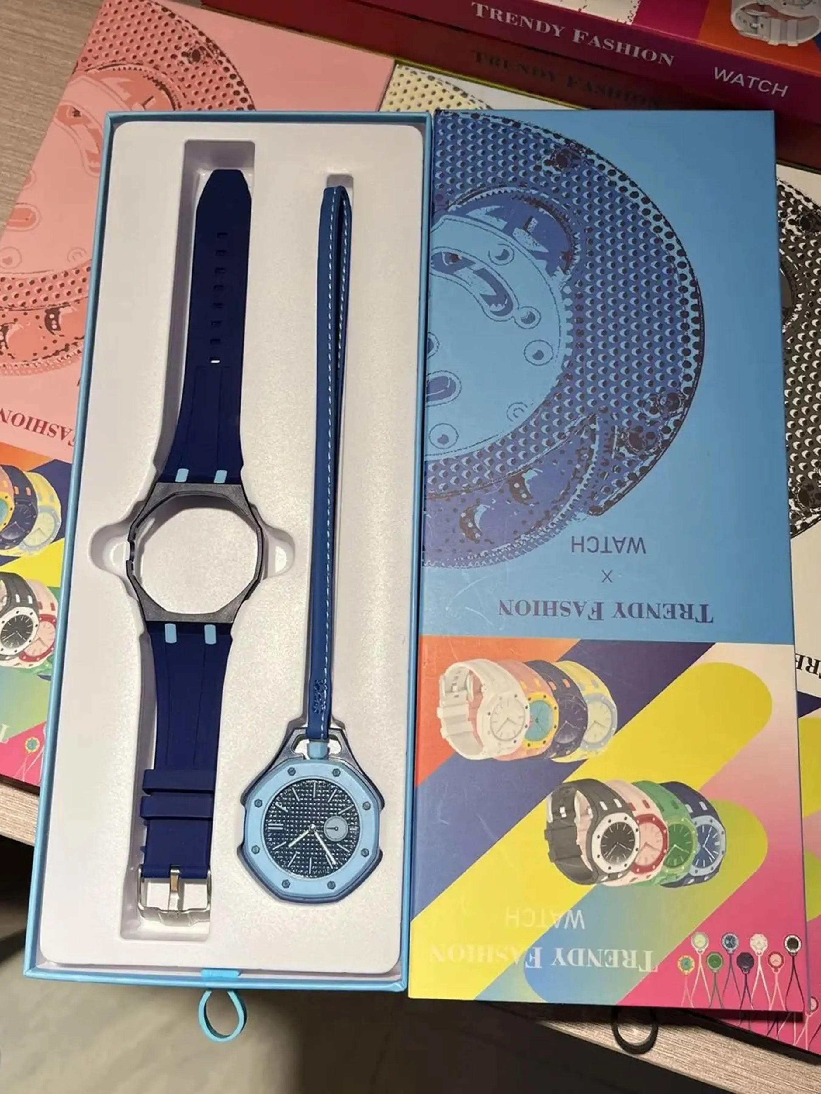 Cute and colorful women's watch, silicone strap simple and fashionable watch, hanging strap, daily wear, commuting, Valentine's Day, Ramadan, birthday, New Year's gift, Watch Gift Set