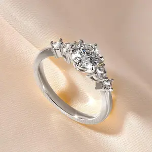 IOGOU 14K Gold Filled 1.0CT 6.5MM D Moissanite Diamond Rings Wedding Engagement Finger Band for Women Exquisite Promise Jewelry