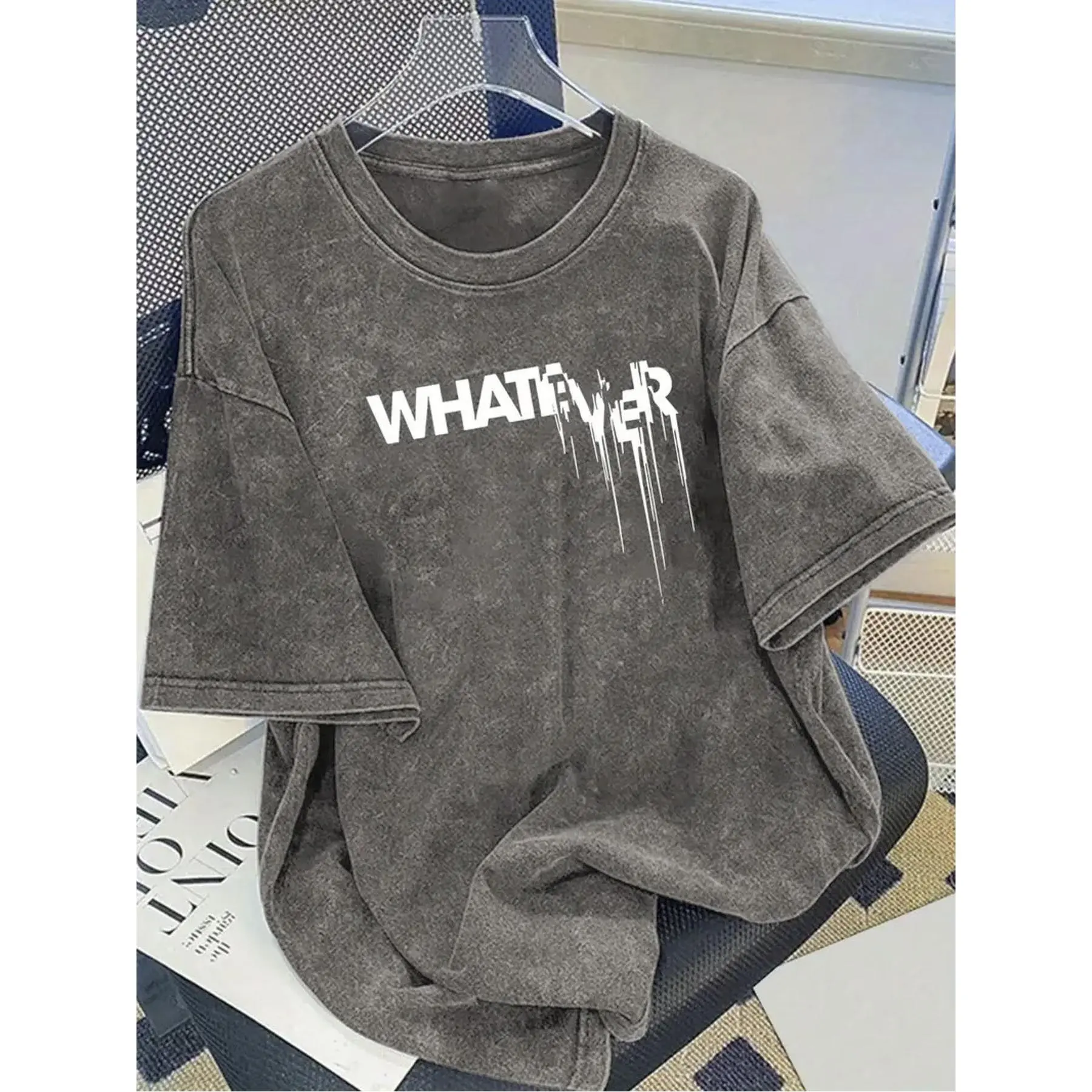 Plus Size Crew Neck T-Shirt, Fun "Whatever Happens, Wish You Happiness" Print T-Shirt, Suitable for Street, Outdoor Adventure, Travel, Home Use, Ideal Gift for Family, Friends, and Colleagues