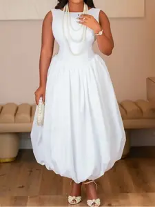 Women's New Slim-Fit Casual Dress, Comfortable Backless Sleeveless Design, Perfect for Daily Wear, No Necklace Included, Elegance