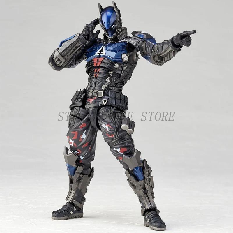 17cm AMAZING YAMAGUCHI Arkham Knight Action Figure PVC 024# Collectible Doll Ornaments Movable Bruce Wayne Figurine Model Toys