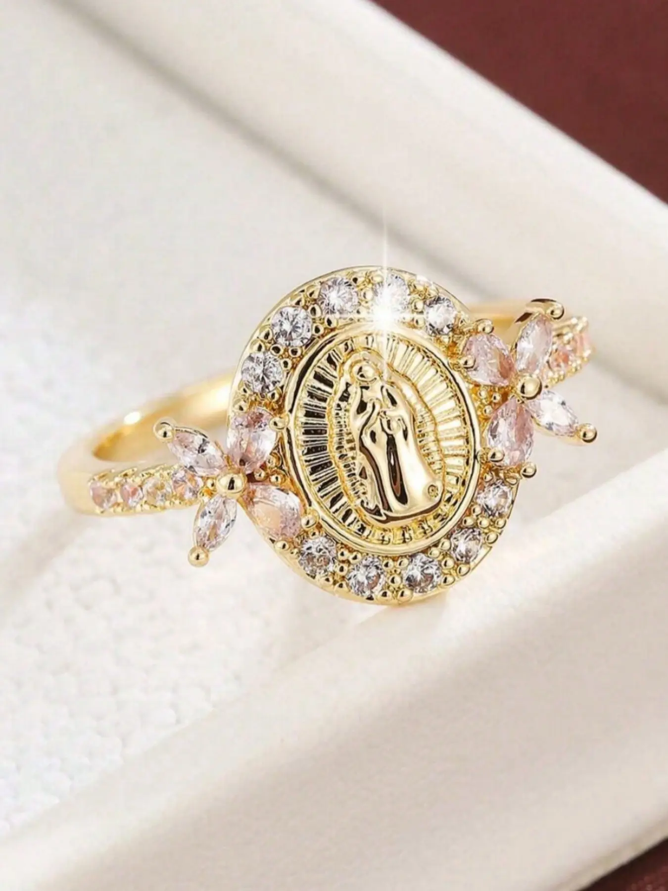 Exquisite Virgin Mary Rings for Women Rhinestone Decor Butterfly Design Rings Delicate Jewelry Perfect for Engagement Weddings Party, Daily Wear Anniversary Gift for Her Elegant Rhinestone Ring