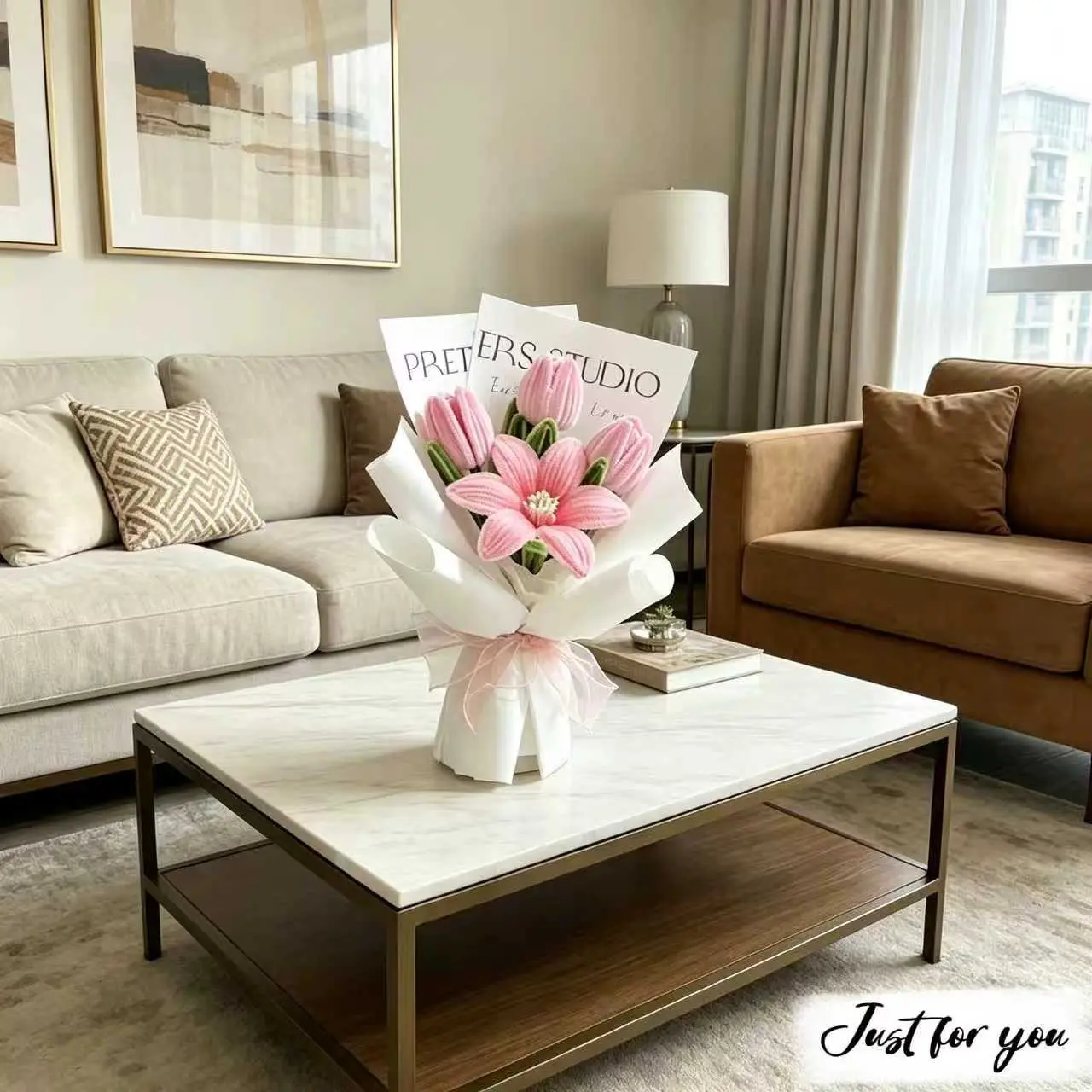 Handmade Artificial Lily Flower Bouquet, Cute Small Floral Arrangement, Home Office Decor, Holiday Gift, Birthday Present, Decorative Flower Bouquet, Artificial Flower Decorations, Fake Flowers