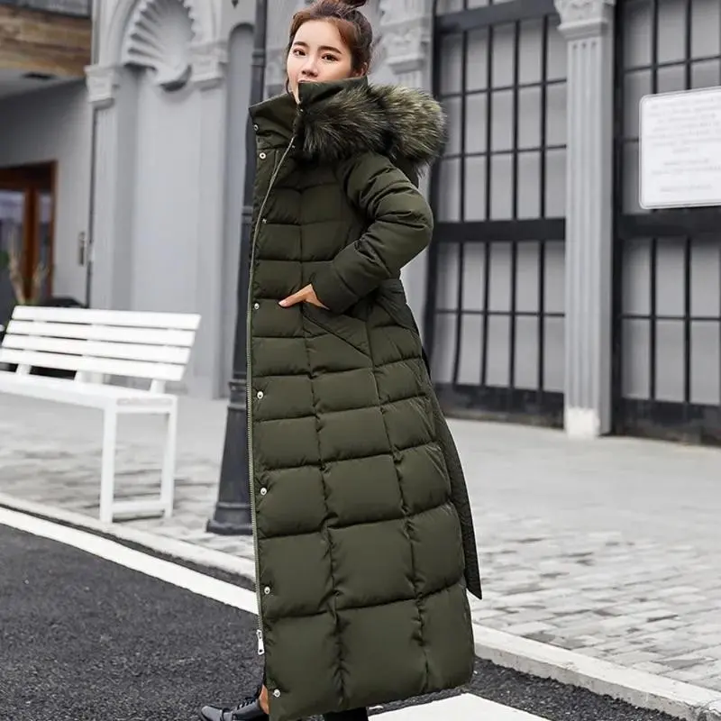 Long Down Cotton Parkas Coat Female New Winter Over Knee Loose Large Fur Collar Hooded Warm Thick Parkas Women  Padded Overcoat(gift)