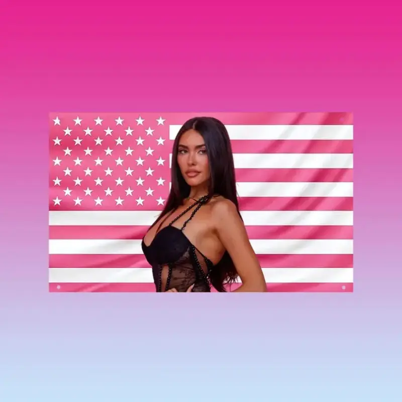 Madison Beer Pink USA Flag, Madison Beer Tapestry, Polyester Tapestry, Celebrity Model Flag, Pop Singer Wall Decor, Glam Room Decor, Bedroom Wall Tapestry, Dorm Room Decor, Fan Decor Y2K Indie Room Decor Wall Tapestry