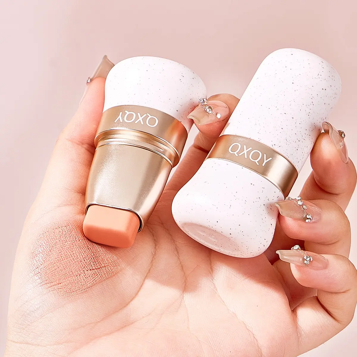 Multi-Use Makeup Stick, Blush, Eyeshadow, Lip Gloss, Long-Lasting Radiant Finish, Smooth Lip Balm, Concealer, Contour, Eye Shadow