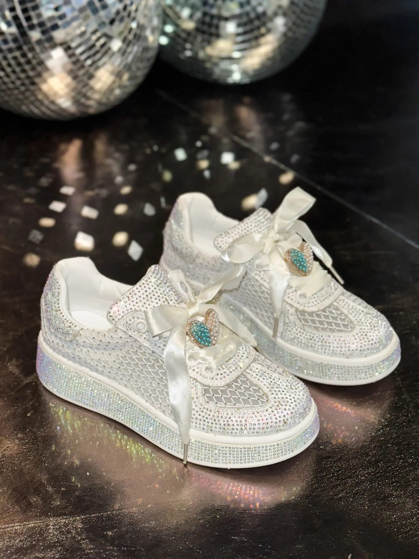 Fairy Style Full Rhinestone Heart Decor Mesh Sports Shoes, Thick Sole Height Increase Breathable Sneakers, Bow Rhinestone Ribbon Tie Shoes, Pu Leather Sneakers