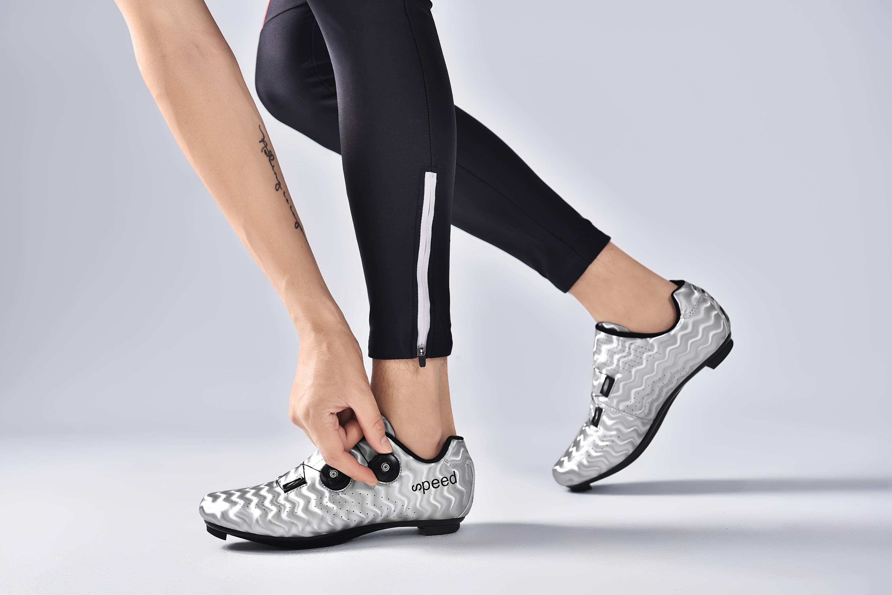 [Breathable Lightweight Cycling] Sneakers, Road Cycling Shoes, New Spring/Summer Model, Breathable and Lightweight Bicycle Shoes for Men and Women