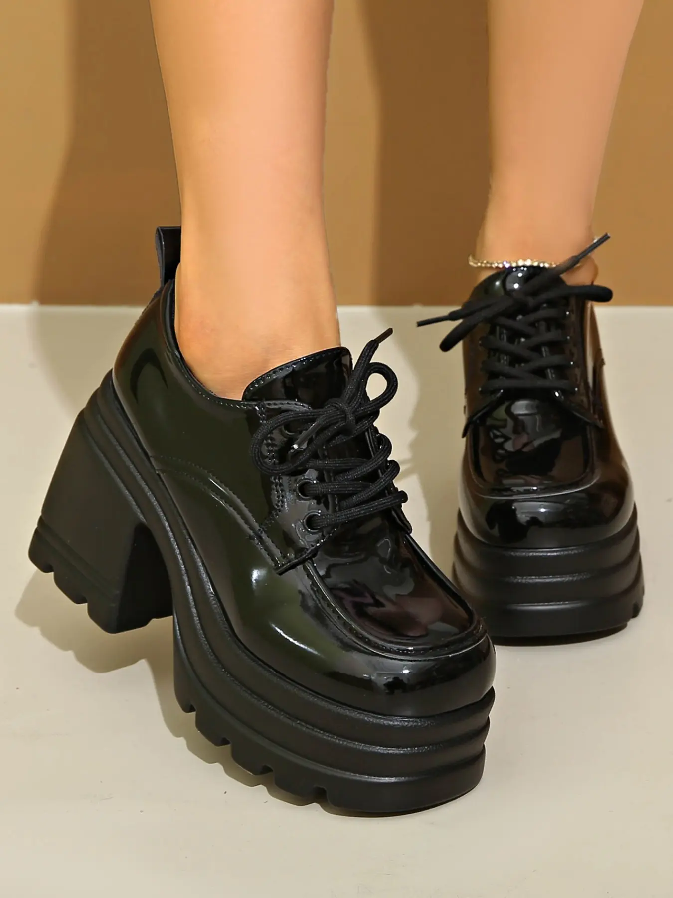 Small Size Height-Increasing Women's Fashion Front Tie Thick Sole Platform Heel Shoes, Dark Style, Comfortable Daily Wear, Chunky Platform Shoes