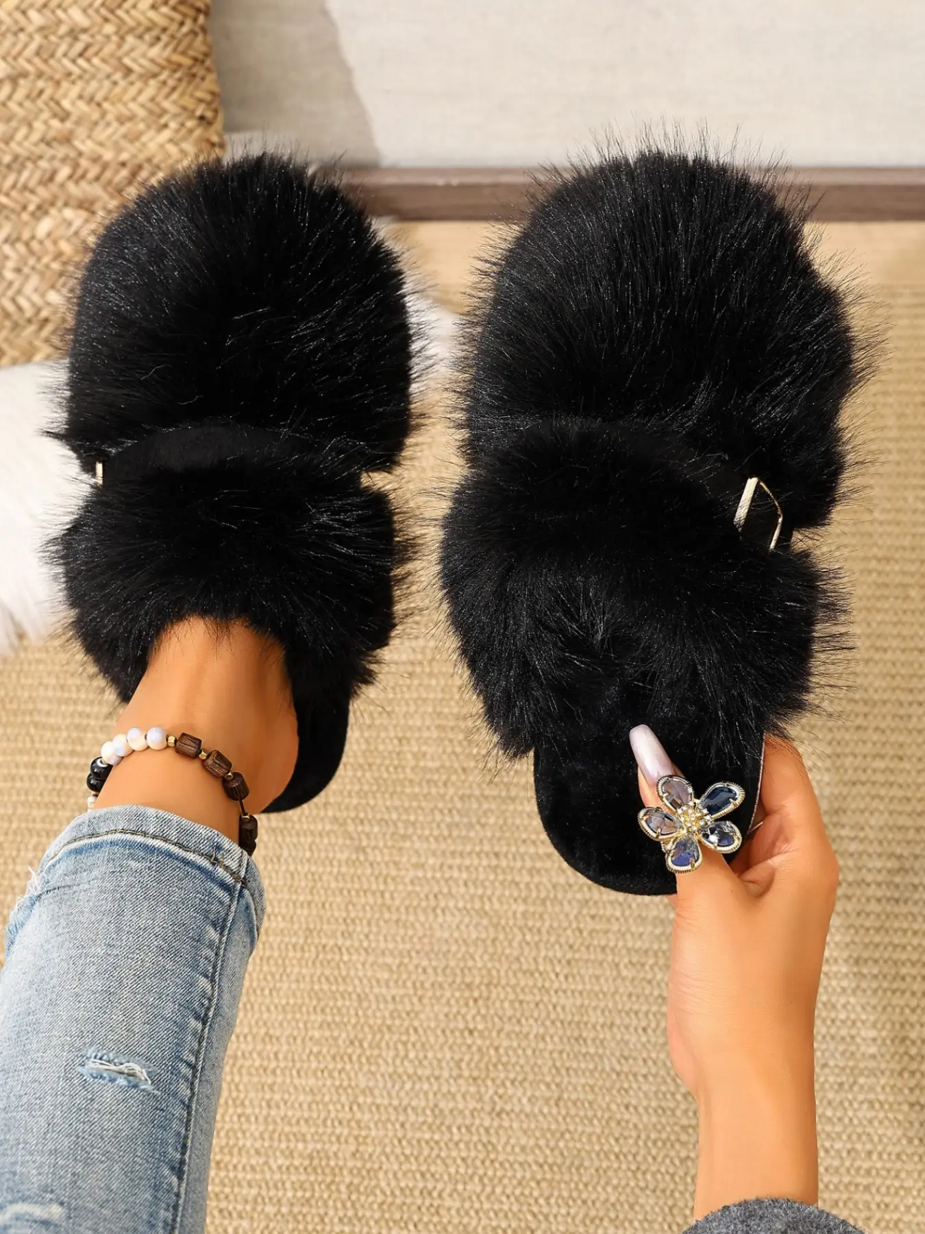 Women's Lavender Fluffy Fur Slide Slippers, All Season Soft Elegant Style, 5 Colors Available, Plus Size, Thick Plush Decor Flat Sole, Versatile Indoor Outdoor Open Toe Casual Shoes For Ladies
