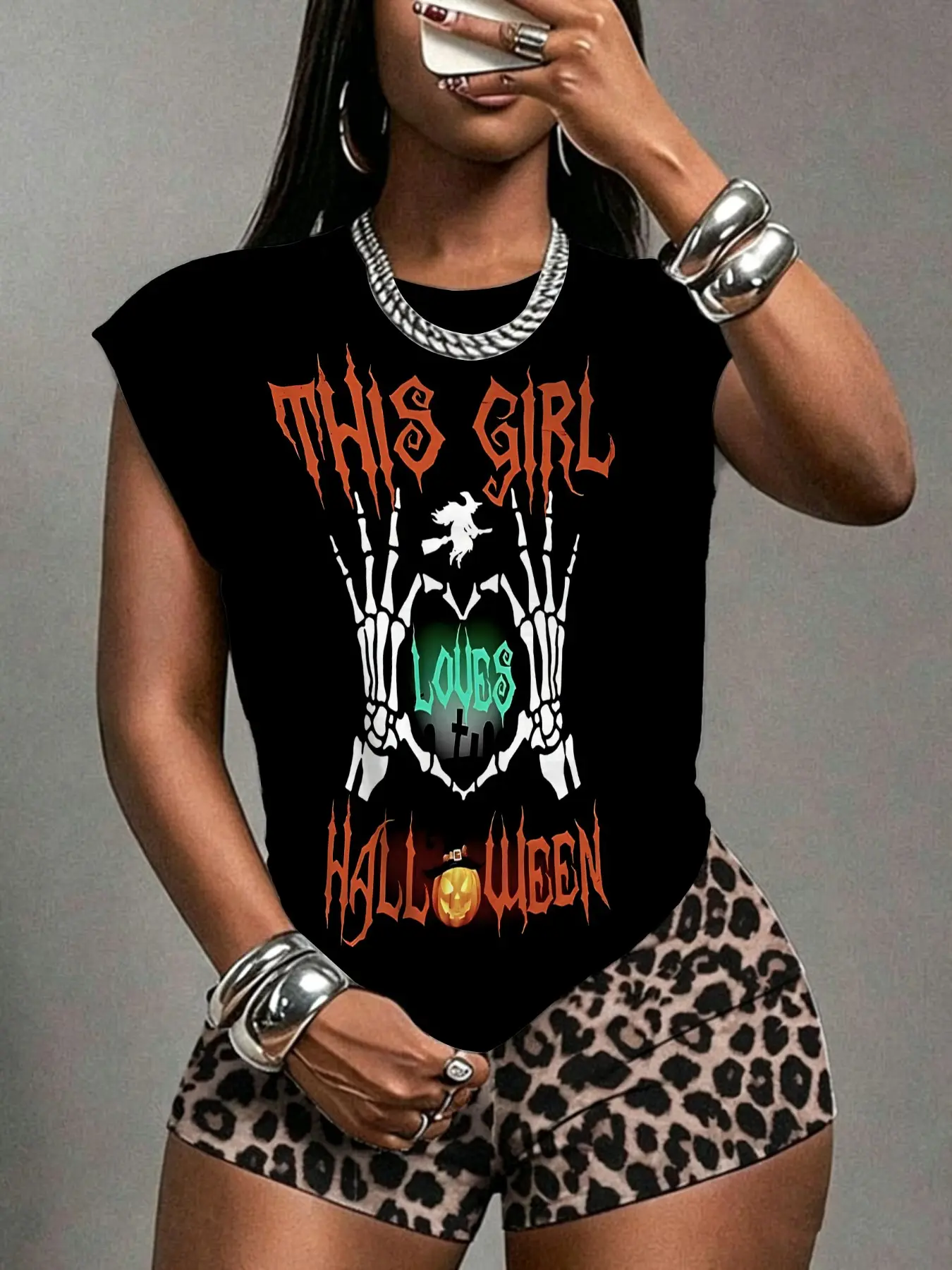 Dark Gothic Skull Hand Heart Print Sleeveless Tank Top, Halloween Slogan Girlie Shirt, Casual Loose-Fitting All-Over Print