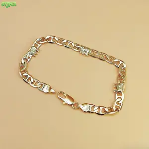 18K Gold Plated Mariner Chain Bracelet With Mini Elephant Charms, Unisex Vintage Chunky Link Wrist Jewelry, Polished Anti Tarnish Metal Accessory, Lobster Clasp Adjustable Fit, Ideal For Daily Casual Outfits, Night Party And Meaningful Friendship Gift