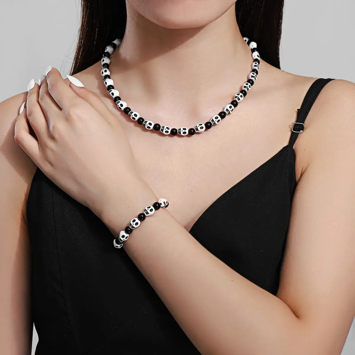 Gothic Halloween Skull Beaded Chain Choker Necklace - Punk Unisex Party Wear Neck Jewelry, Retro Emo Grunge Statement Collar, Wholesale Rock Music Festival Cosplay Gift
