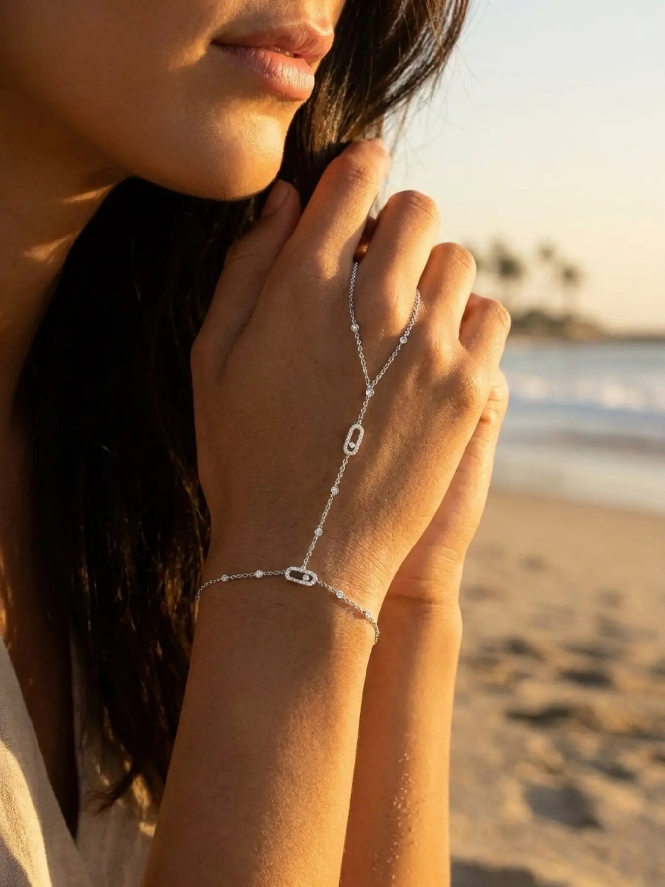 Geometric Hollow Out Hand Chain Bracelet, Adjustable Rhinestone Finger Ring, Fashion Jewelry for Parties, Daily Wear, Holiday Gift, Fashionable Jewelry Accessories