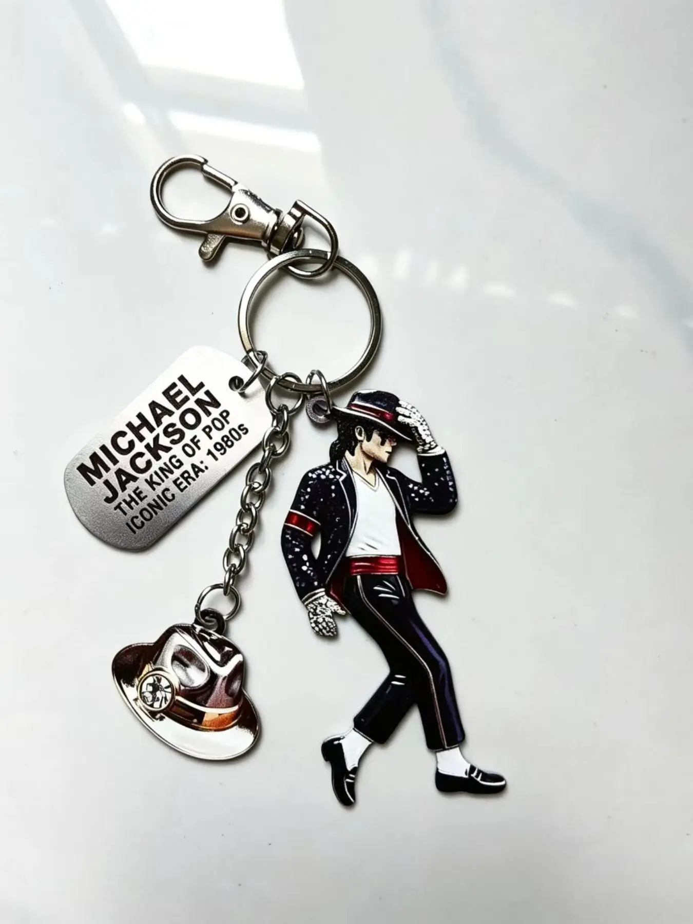 Keychain for Backpack Key Decoration, Multi-Scene Car Key Holder, Street Style Chain Design, All Seasons Use, All over Print Pattern