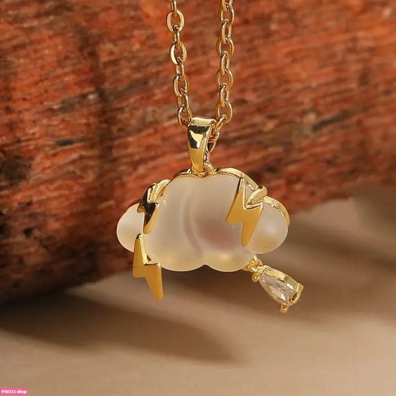 1Pc Female Lightning Cloud Pendant Necklace - Copper Alloy Whimsical Jewelry, Trendy Gift for Birthday, Anniversary Daily Wear, Trendy Necklaces, Elegant, Metallic Shine, Happy Birthday, Whimsy, Cloud Motif, One-Piece