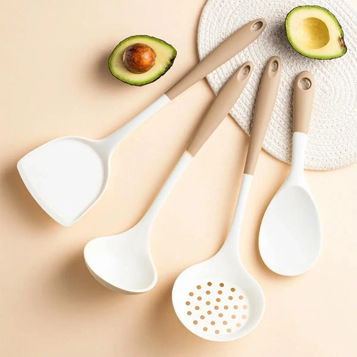 4Pcs/Set Silicone Kitchenware Soup-Spoon Spatula Colander Spoon Non-stick Pan Kitchen Supplies Kitchen Cooking Tools