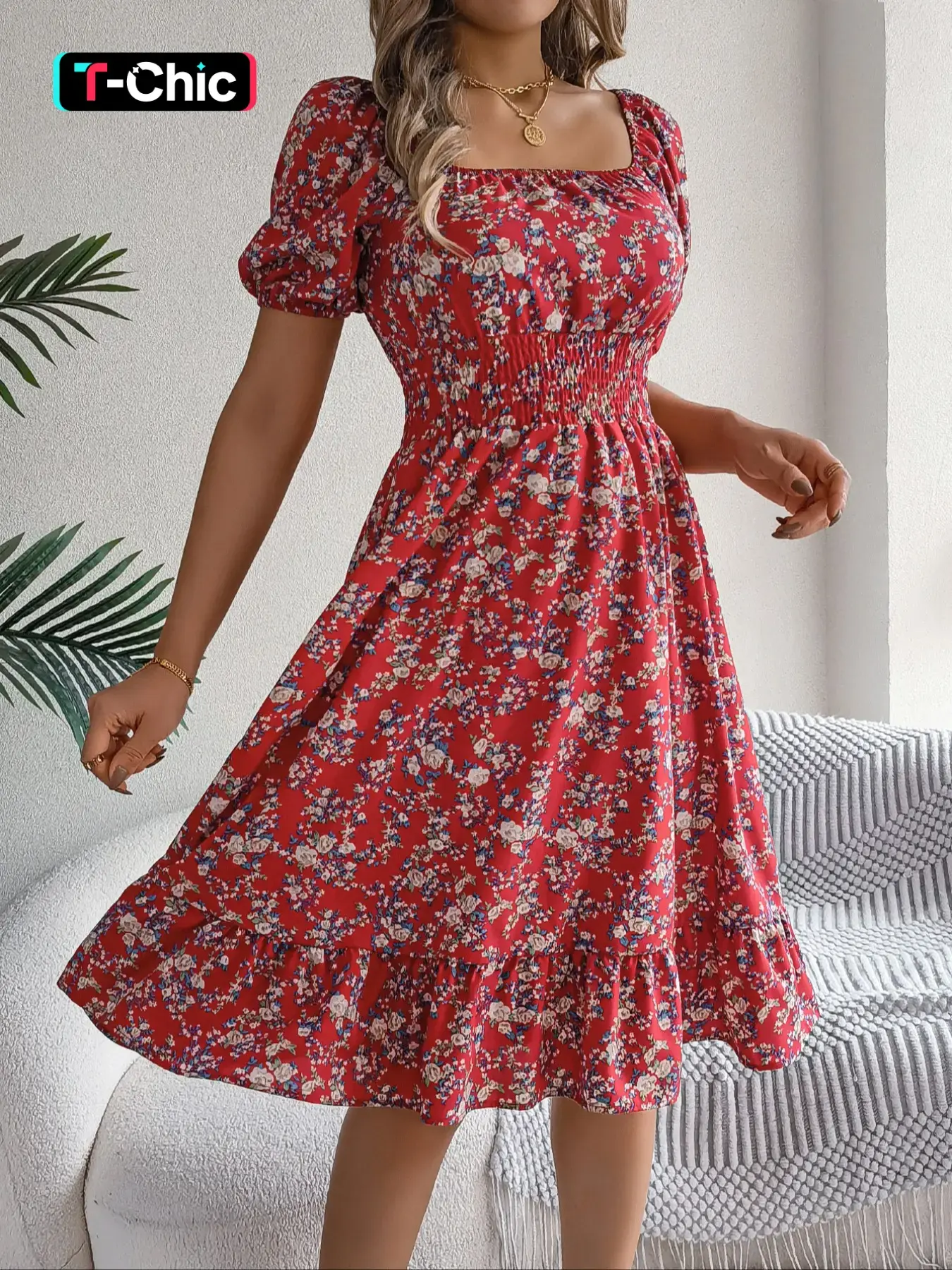 Women's Ditsy Floral Print Ruffle Hem Shirred Dress, Boho Fashion Square Neck Short Sleeve Dress, Boho Style Dresses, Perfect for Bohemian Daily Wear, Holiday & Vacation Wear, Summer Casual Dress