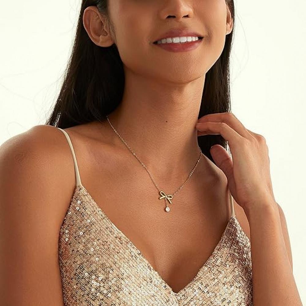 Dainty Bow Necklace for Women, 18K Gold Plated Elegant Choker Bow Pendant Necklace, Fashion Jewelry Birthday Gift for Women