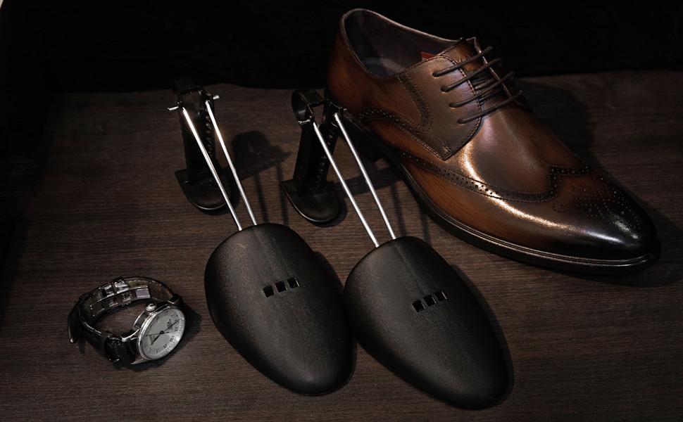 2 Pairs Plastic Shoe Tree Stretcher Shaper for Men (Black)