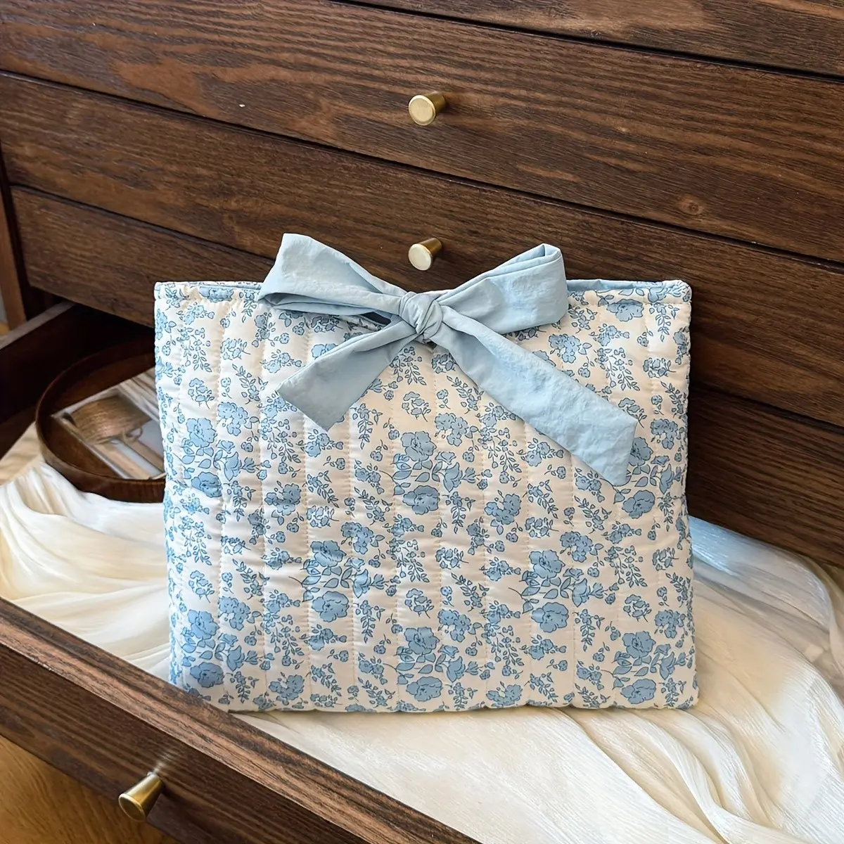 Floral Book Shaped Makeup Bag with Bowknot Pouch, Large Capacity Cosmetic Organizer, Lightweight Travel & Daily Use Bag