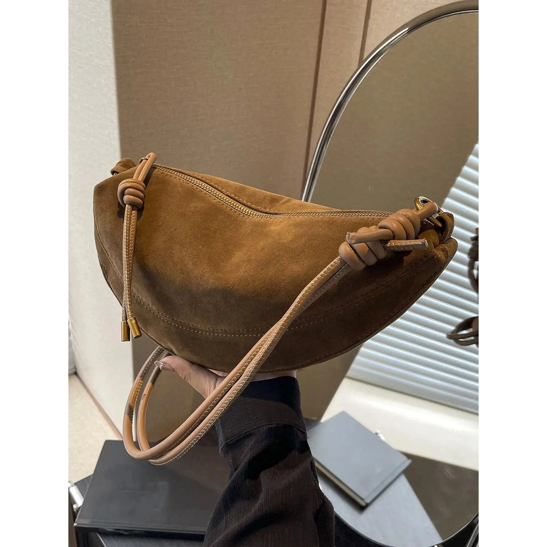 Women's Textured Hobo Crossbody Bag - Frosted Dumpling Shoulder Purse with Zipper Closure, Lightweight Trendy Handbag for Women, Versatile Commuter Bags for Work & Daily Use, Handbags For Women