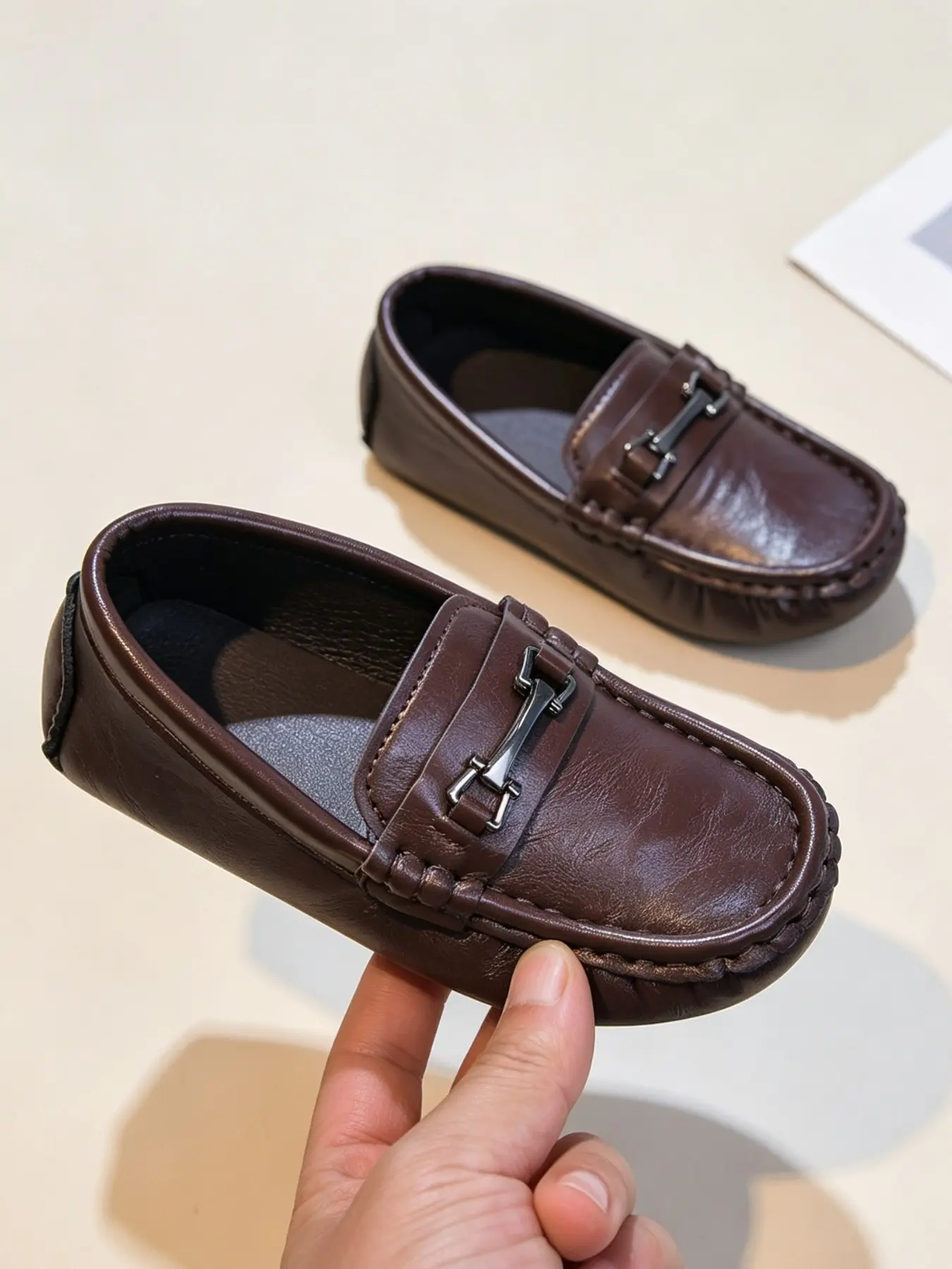 Metal Bit Bean Bag Loafers, Soft PU Leather Anti-Slip Slip-On Shoes, Elegant Hearts Pattern, Spring & Fall, Kids School Commute, Student Shoes
