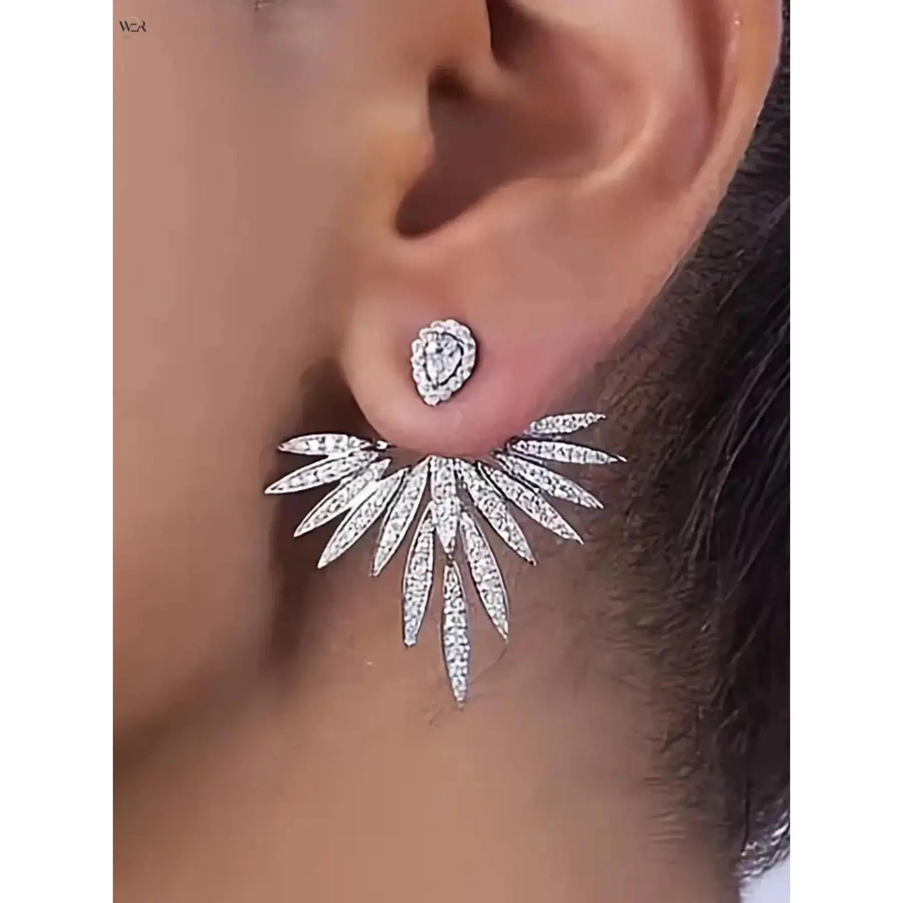 Women's Bold Silver Angel Wing Motif Earrings - 1 Pair, Lightweight, 3.5cm, 3cm (1.18in) Width, Alloy/Stainless Steel Statement Costume Jewelry for Adults, Casual/Special Occasions, Perfect Gift, One Size Fits All