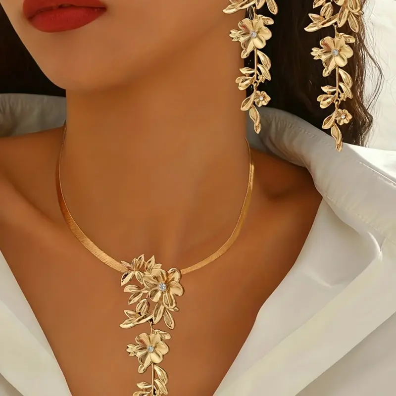 Floral Pendant Necklace and Earrings Set, Vintage Romantic Style, Snake Chain, Crystal Accent, Perfect for Evening Events
