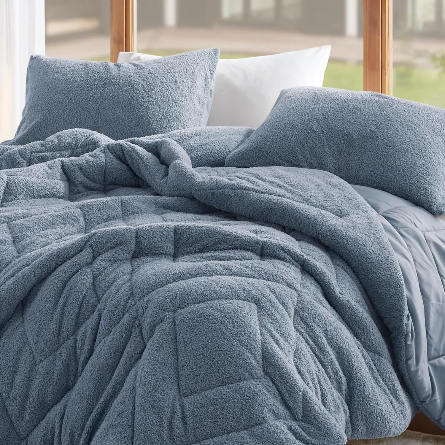 Spaces Queen Comforter Set Reversible Feather-Soft Plush Comforters for Queen Size Bed All Season Lightweight Shearling Fleece Comforter Queen Size Bed Set, Full/Queen, Blue 3 Piece