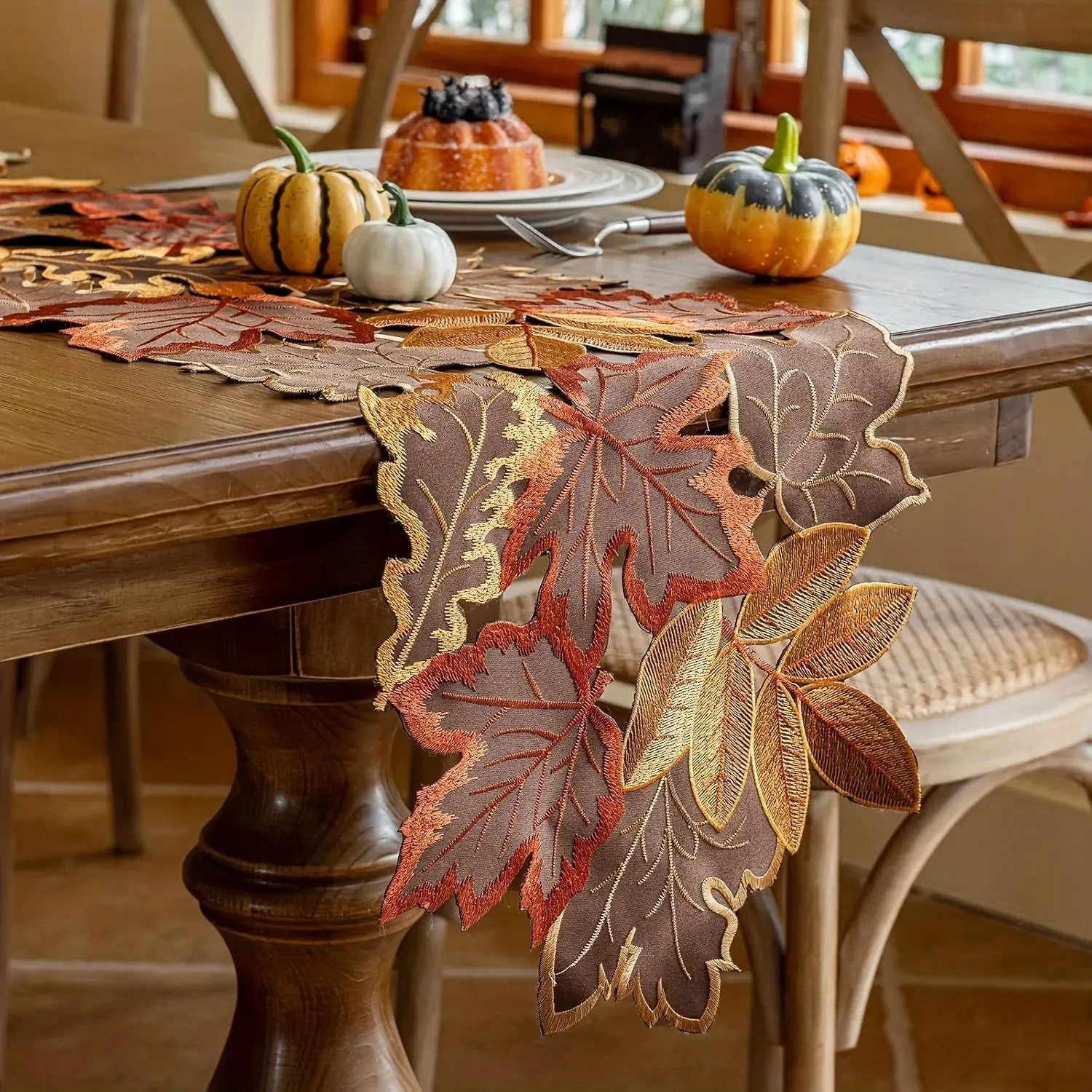 1 Pack Autumn Maple Leaf Embroidered Table Runner, Flocked Brown Rustic Farmhouse Table Runners, Thanksgiving Harvest Holiday Table Decor for Dining Room Kitchen Party