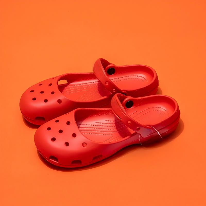 Women’s Leopard Print Clog Sandals – Lightweight Slip-On Comfort Shoes, Casual Summer Flats for Everyday Wear, Trendy Garden & Beach Footwear