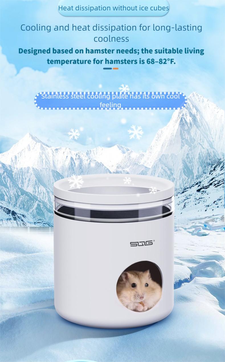 Small Pet Cooling & Hideout Hut, made of PP material, light-blocking, chew-resistant and roomy.Suitable for hamsters, Syrian hamsters, fancy rats, hedgehogs and other small pets.Comes with 2 replacement ice packs.