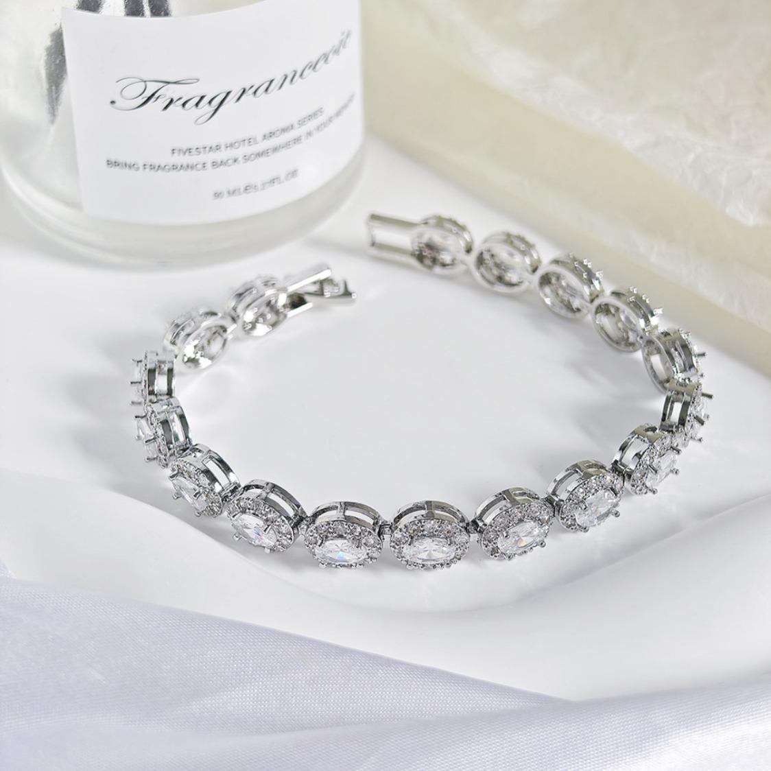 Luxury Colorful Moissanite Bracelet Bangle Elegant Fashion Jewelry Moissanite Wedding Engagement Anniversary Birthday Party Gift For Women Girlfriend Wife Lady