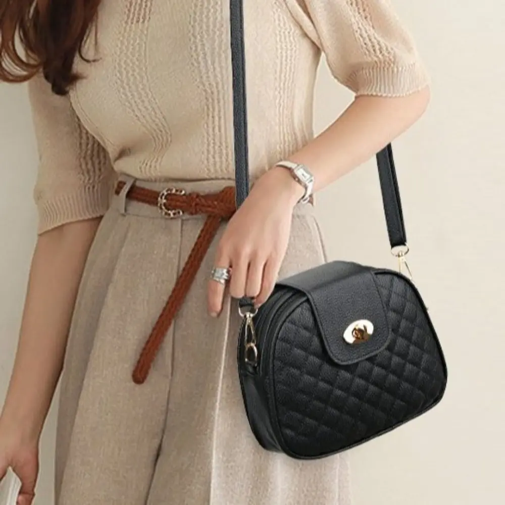 Chic Quilted Round Crossbody Bag for Women, Bohemian PU Leather Messenger Bag with Wide Strap, Casual Shoulder Purse with Multi-Pockets, Bohemian Crossbody Purse, Casual Shoulder Bag