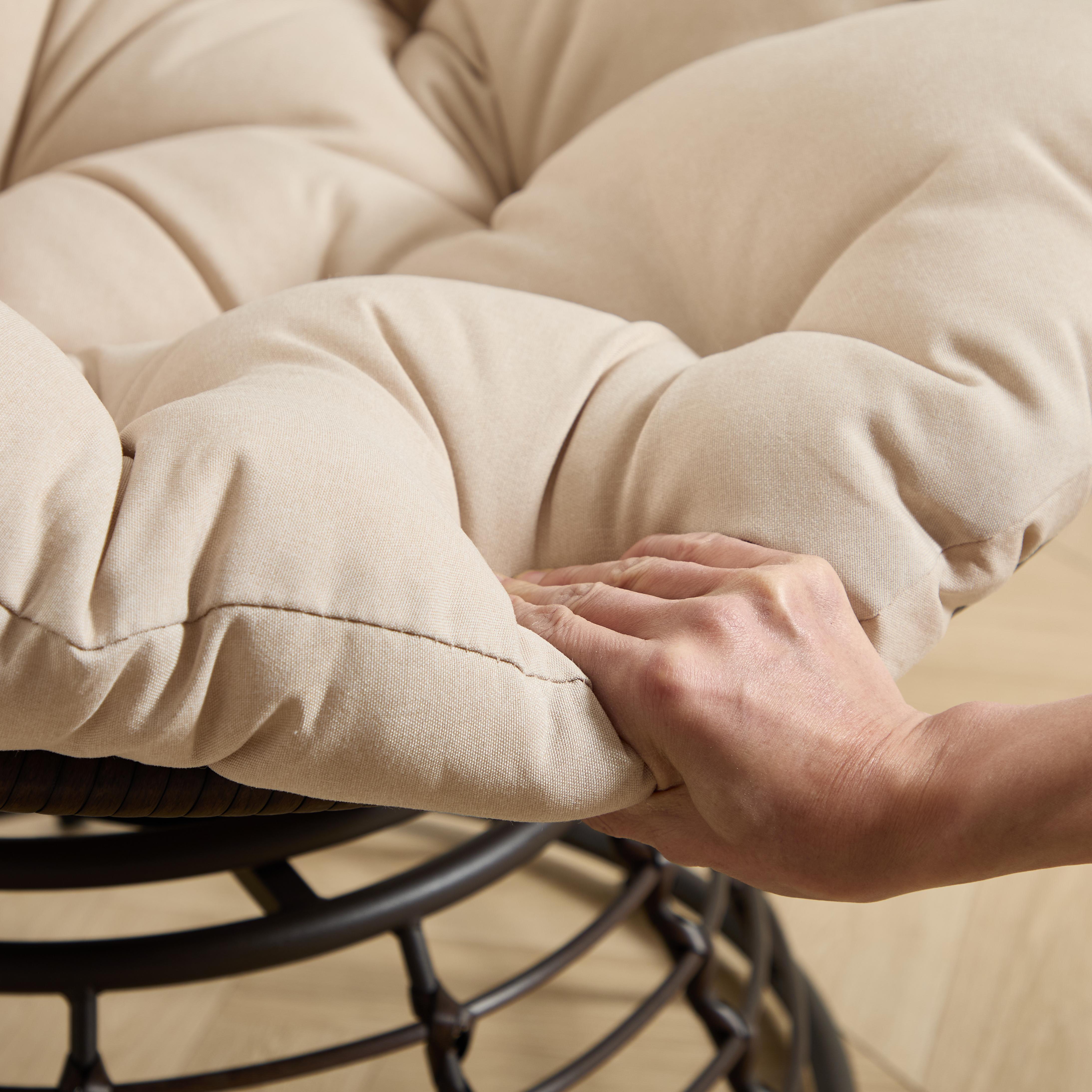 Comfortable Ergonomic Wicker Papasan Chair, 360 °   Swivel Indoor Outdoor Rattan Chair with Soft Thick Cushion, Ideal for Living Room, Bedroom, Reading Room, Brown Frame with Beige Cushion