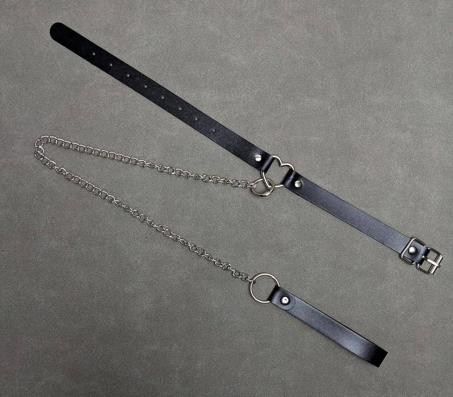 Leather Collar Choker Necklace for Women Punk Leash Goth Y2K Cosplay Costume Accessories