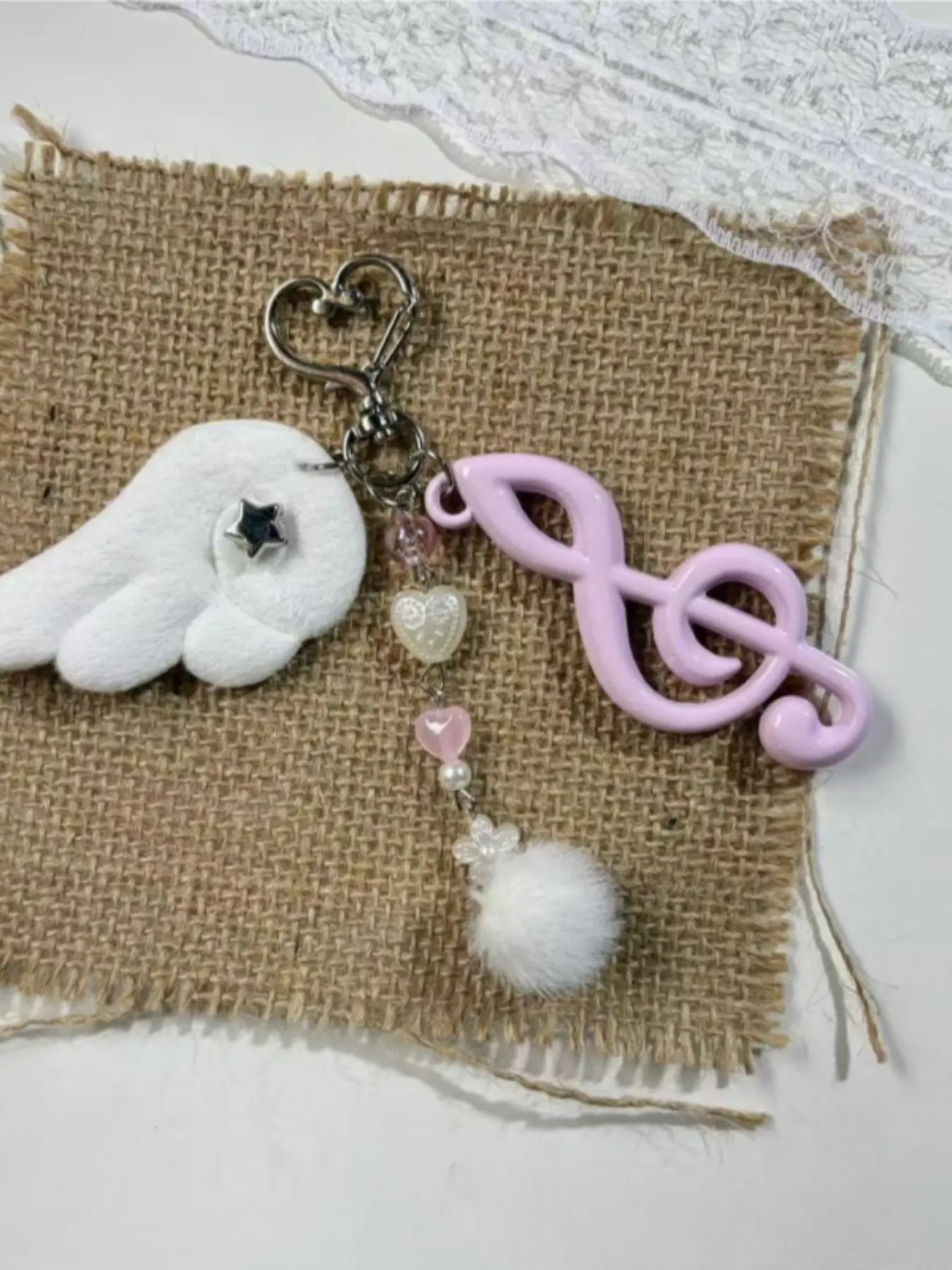 Kawaii Japanese Style Keychain for Girls, Girly Keychain, Fabric Angel Wing Pendant with Star Chain, Sweet Aesthetic Hanging Ornament, Portable Handbag Purse Key Accessories for Women