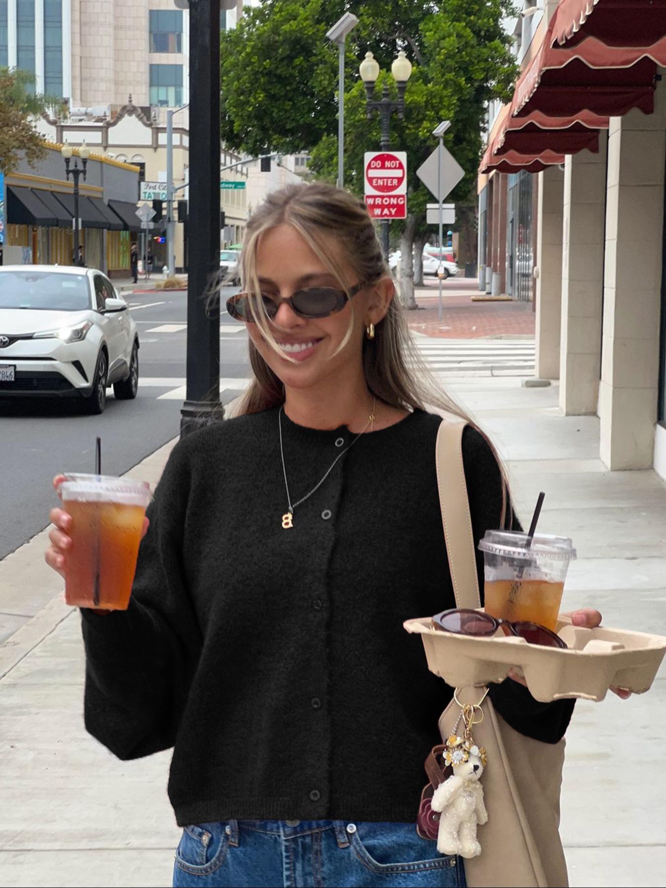 Women's Casual Fitted Sweater Jacket, Knitwear, Plain Knit Outerwear for Fall & Winter, Comfortable Moderate Fabric, Stylish Commute Wear