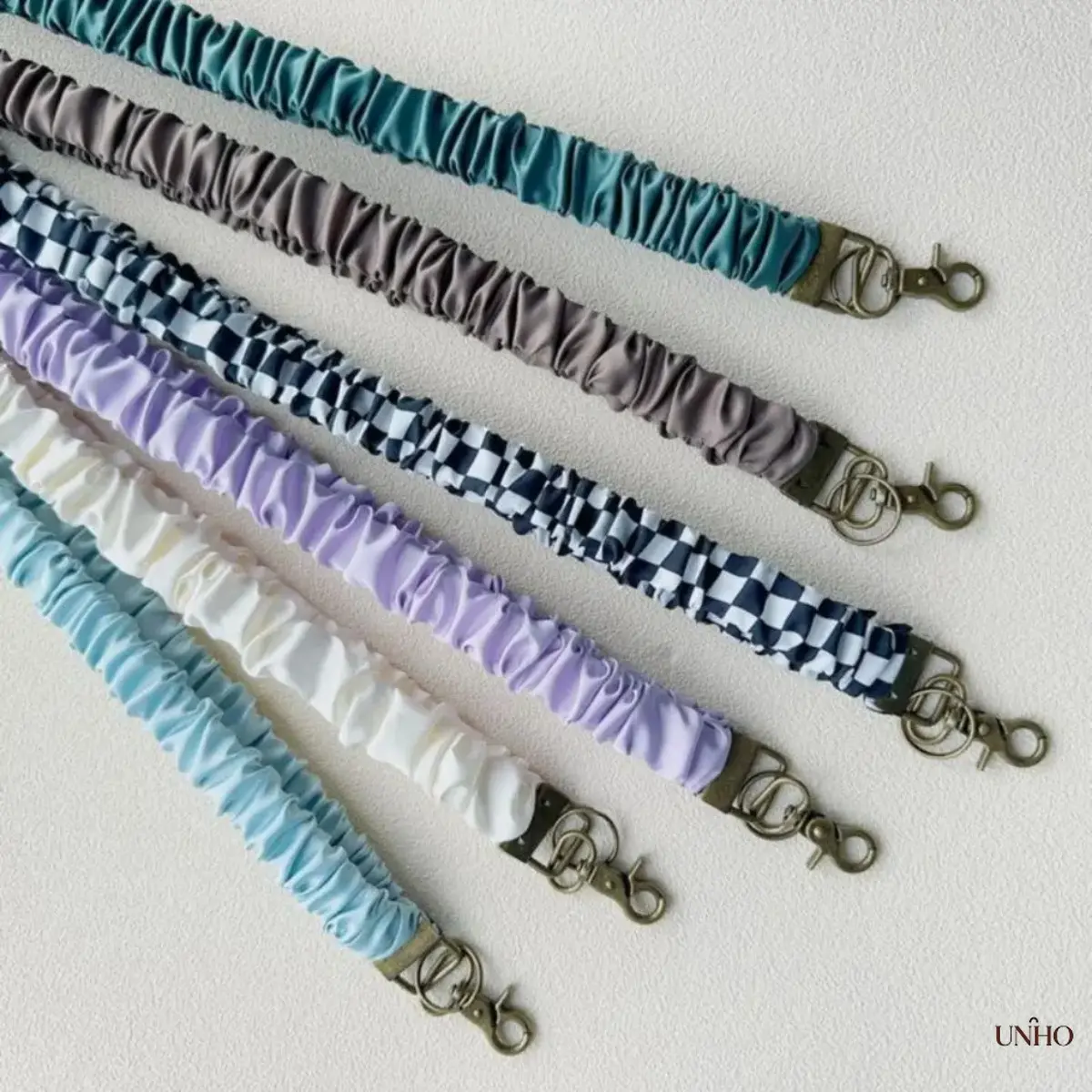 2025 Cute Elastic Retractable Key Lanyard Necklace – Soft Stretchy Wearable Keychain Accessory For Women, Lightweight Practical Ornament Ideal For Office Work, School Days, Short Trips And All Daily Outdoor Routines