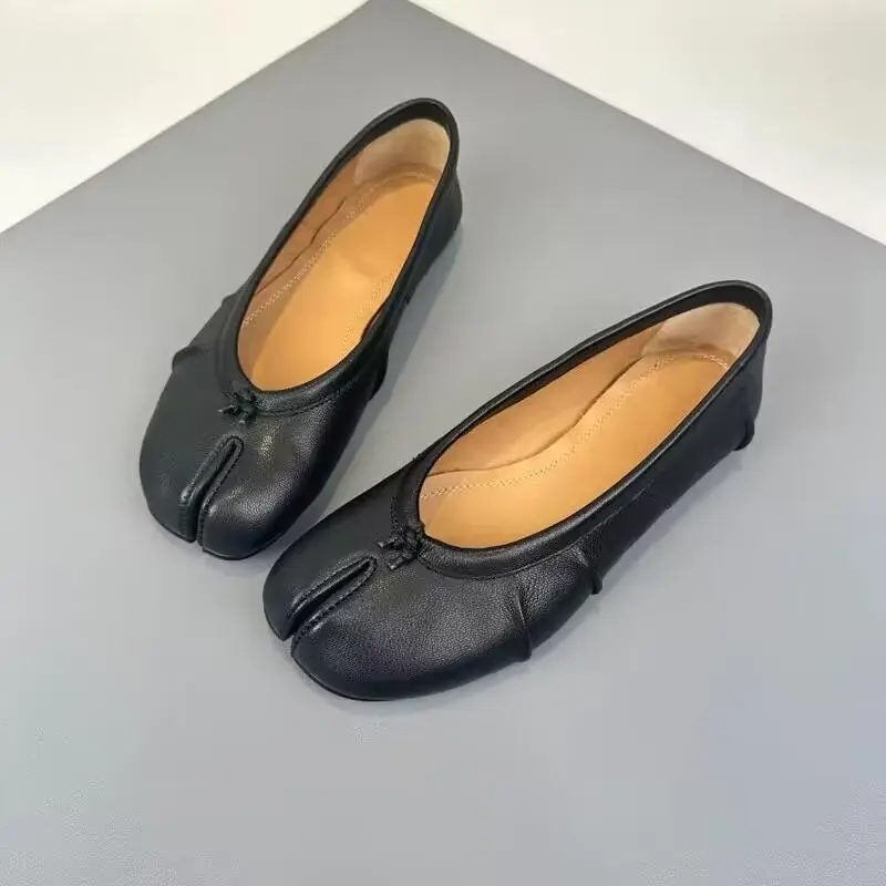 Women's 2026 New Casual Ballet Shoes - Pleated Detail, Split-Toe, Slip-On Dance Footwear with Rubber Sole, Shallow Mouth Comfortable Walking Shoes