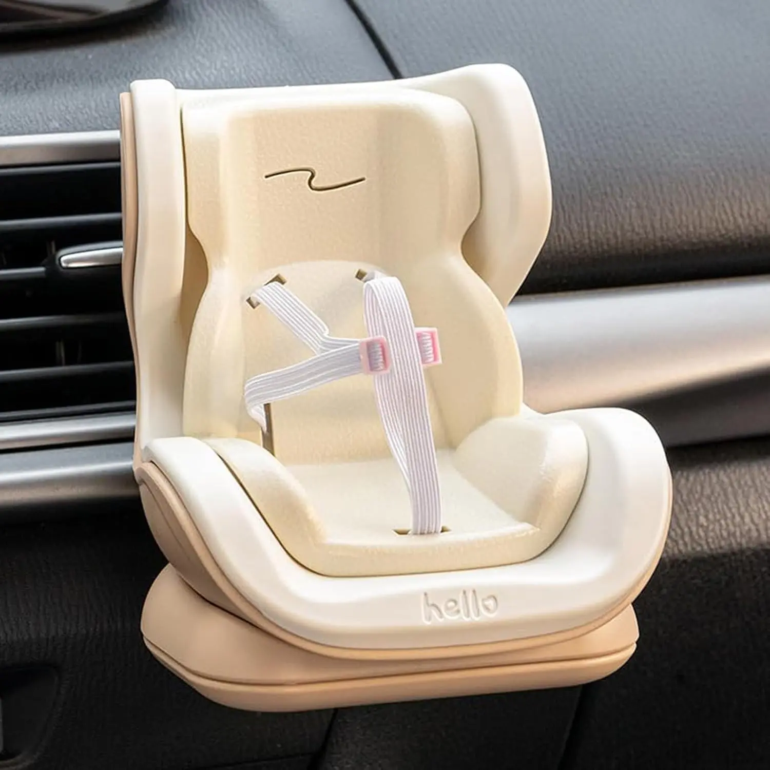 Functional Cute Small Compact Labu Doll Car Seat - 17cm Compatible, Air Vent Clip Equipped, Car Decor, Desktop-Fit Accessory for Blind Box Collectors