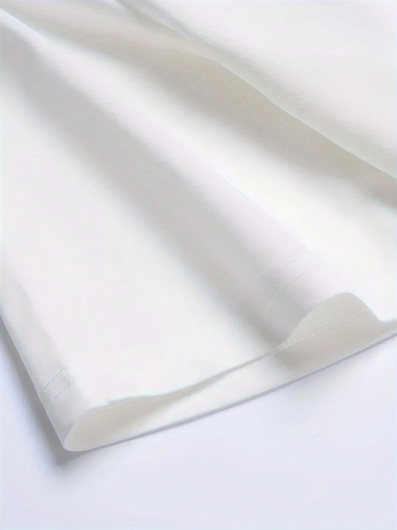 Men's Cotton T-Shirt "I Have Two Titles: Dad and Grandpa" - Funny Father's Day Gift, Comfortable Short Sleeve T-Shirt with Grandchildren's Names, Ideal for Dads and Grandpas, Year-Round Wear