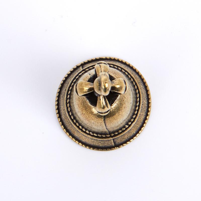 Brass Die Casting Wind Bell Handicraft Tibetan Style Bronze Bell Ornament Suitable For Home Wall Hanging Car Decoration And Key Pendant With Clear Sound And Vintage Decorative Effect