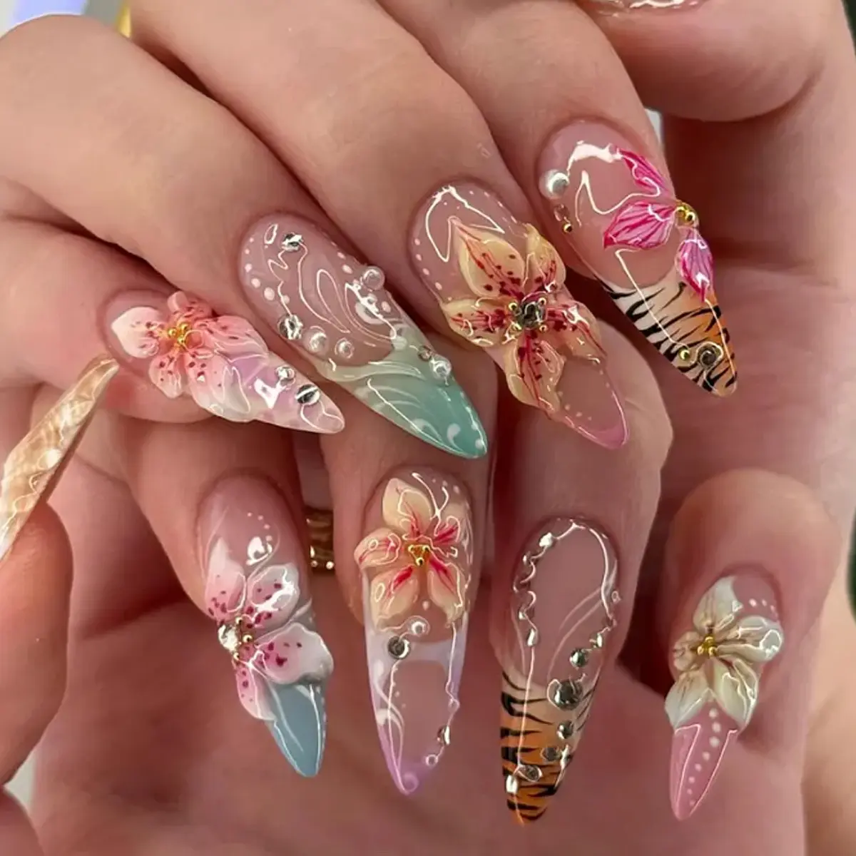 Glam Gradient French Tip Long Teardrop Press On Nails 3D Flower Pearl Rhinestone Charms Reusable False Nails Wedding Manicure, Manicure Art, Simple, French Tip Press On Nails