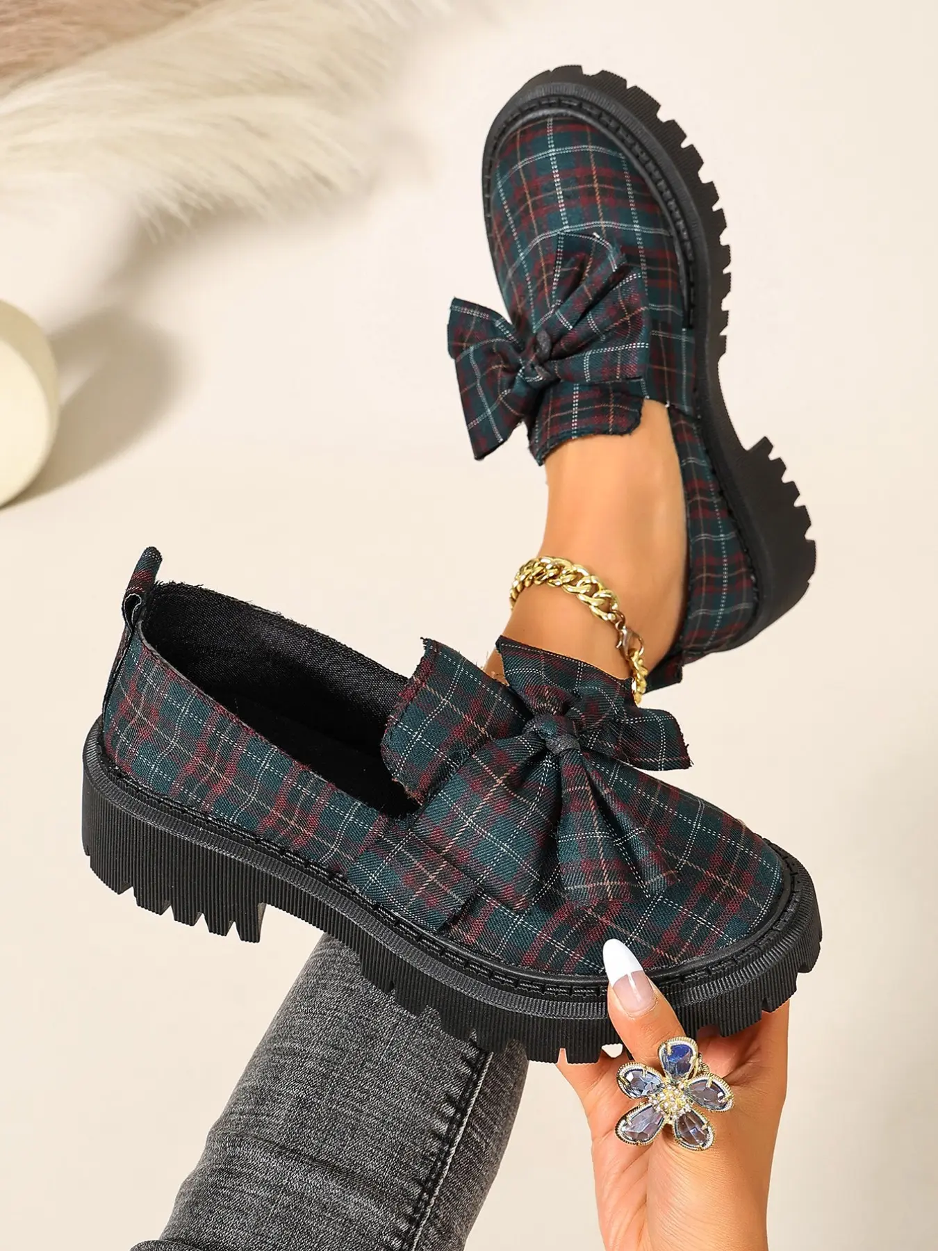 Women's Dark Plaid Bow Platform Bowknot Loafers, Slip-On Chunky Lug Sole, Tartan Pattern Casual Shoes, Comfortable and Stylish Footwear, Flatform