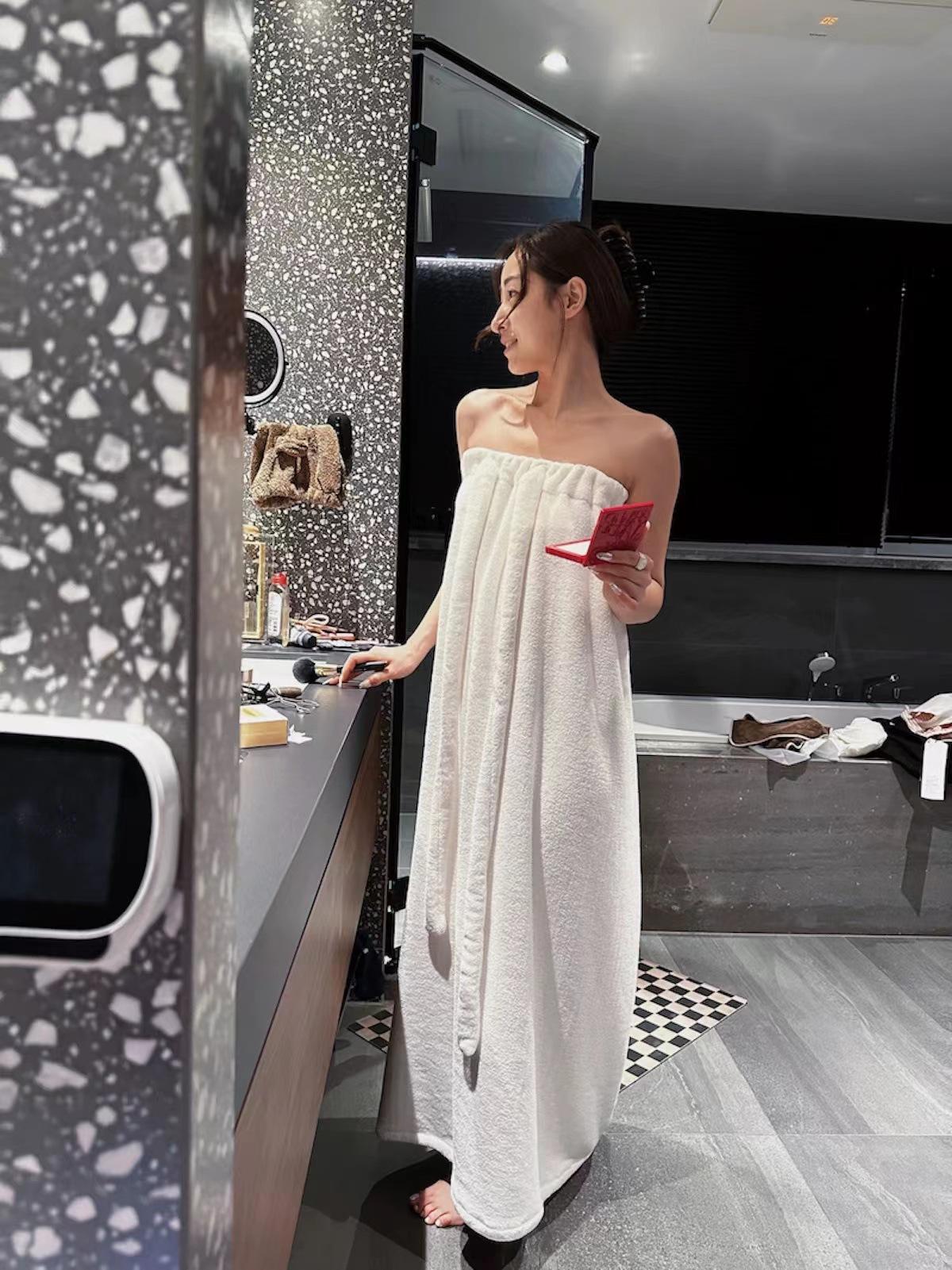 Women's Wearable Bath Towel Dress, Soft Absorbent Strapless Bath Robe, Summer Spa Shower Wrap for Home