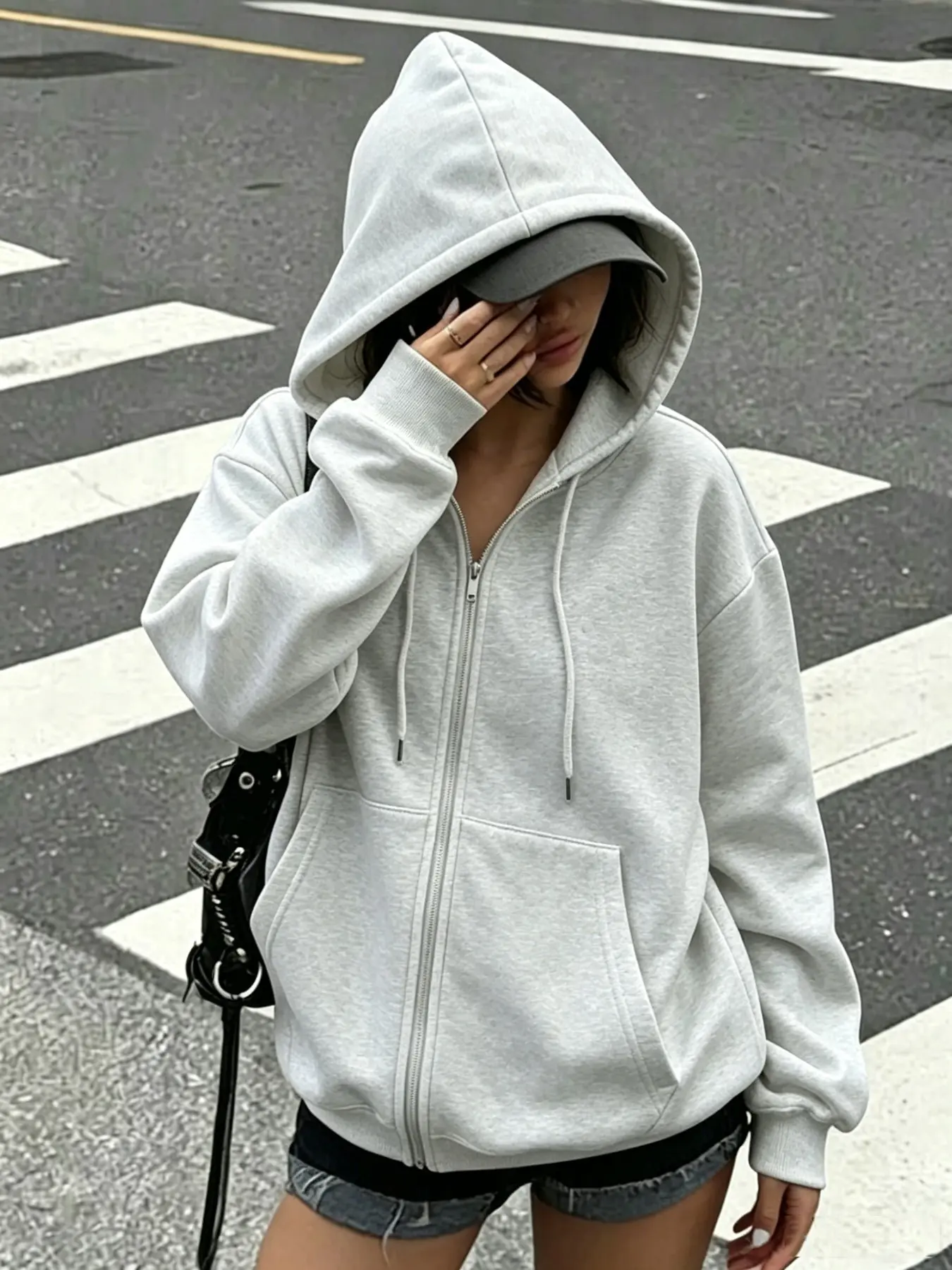 Women's Loose Fit Baggy Zipper Hoodie, Casual Oversized Full-Zip Hooded Jacket, American Streetwear Basic Plain Color Long Sleeve Pullover with Pockets, Sweatshirts
