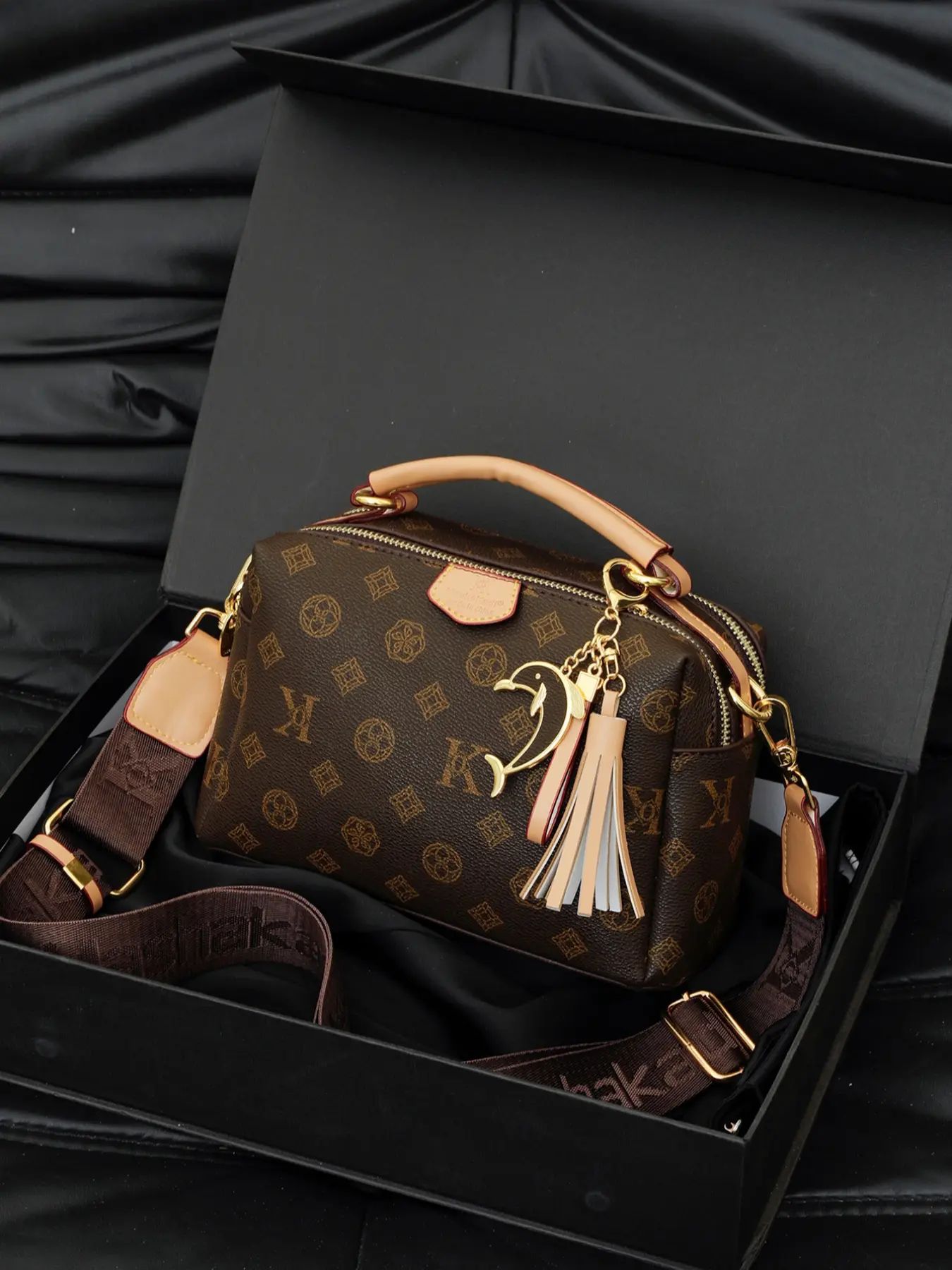 New Fashion Colorblock Bucket Bag, Pillow Square Crossbody Bag, Single Shoulder Letter Tassel Pendant, Women's Handbag